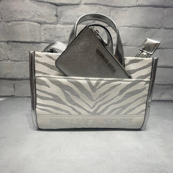 Michael Kors Gigi Small Crossbody Bag Silver Metallic Zebra Print - Picture 2 of 10